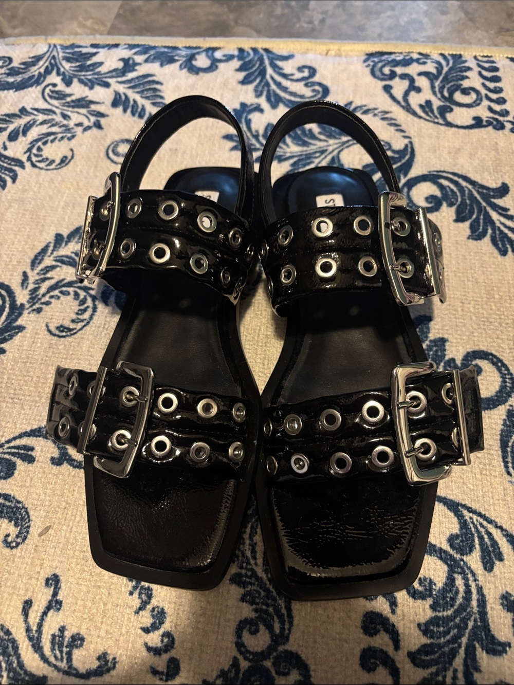 Steve Madden  Sandria Black Patent Studded Buckle Slingback Sandals NWOT